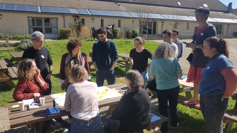 image VillarceauxAtelierMarchandisationBis.jpg (0.6MB)