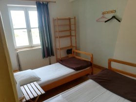 image 1er_etage_chambre_.jpg (0.4MB)