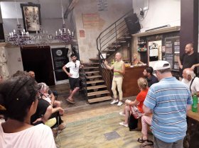 image 2019_07_06_UE_3Juillet19_EntreThtreOuevreLg.jpg (0.3MB)